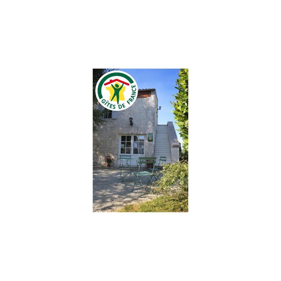 Saint-Porchaire Chambres D'Hotes Domaine Le Fragnaud מראה חיצוני תמונה